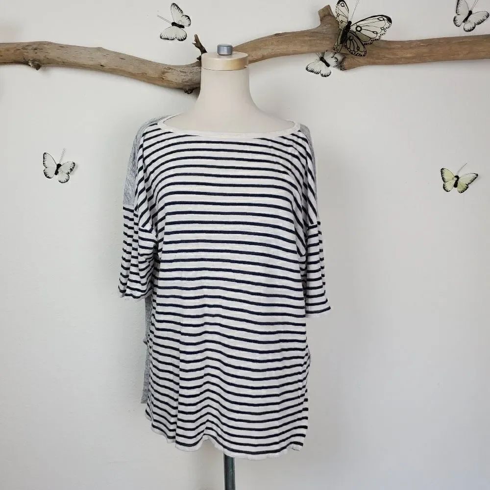 Banana republic linen short sleeve boat stripe